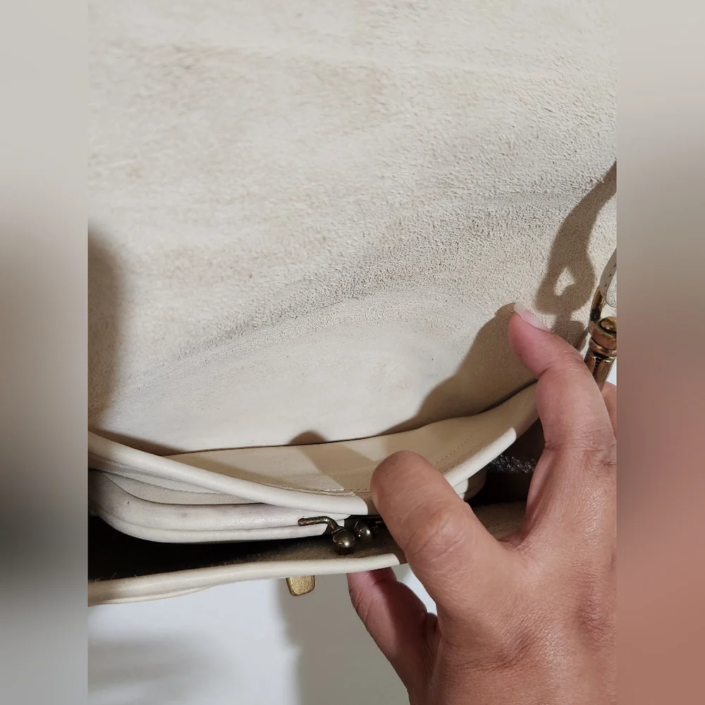 Vintage Coach Shoulder Purse 9385 - Bone - Picture 12 of 15